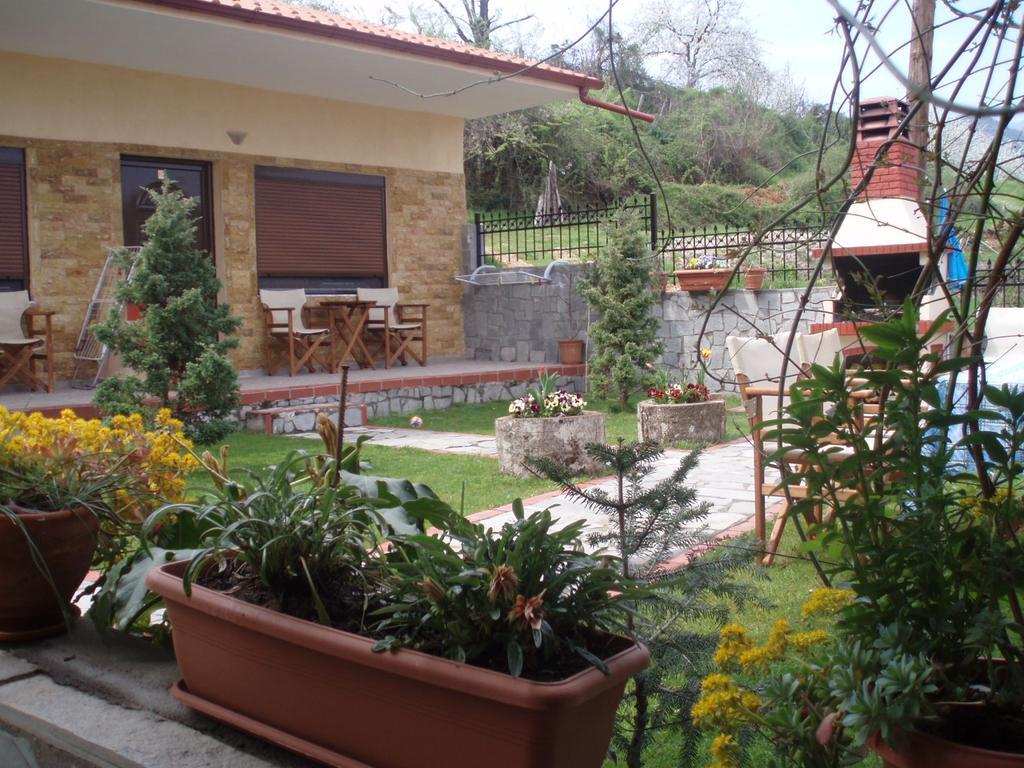 Guesthouse Mythos ออร์มา ภายนอก รูปภาพ